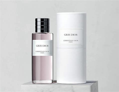 christian dior paris price